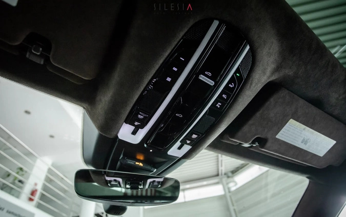Porsche Cayenne cena 539900 przebieg: 25821, rok produkcji 2021 z Nowa Sarzyna małe 781